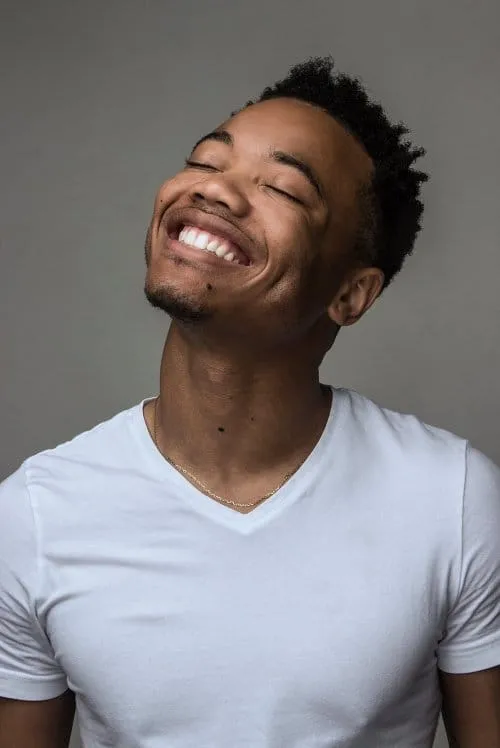 Patrik-Ian Polk ha trabajado con Julian Walker en 1 ocasiones