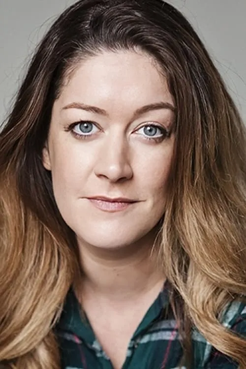 Julie Atherton interpretando a Sister Margaretta