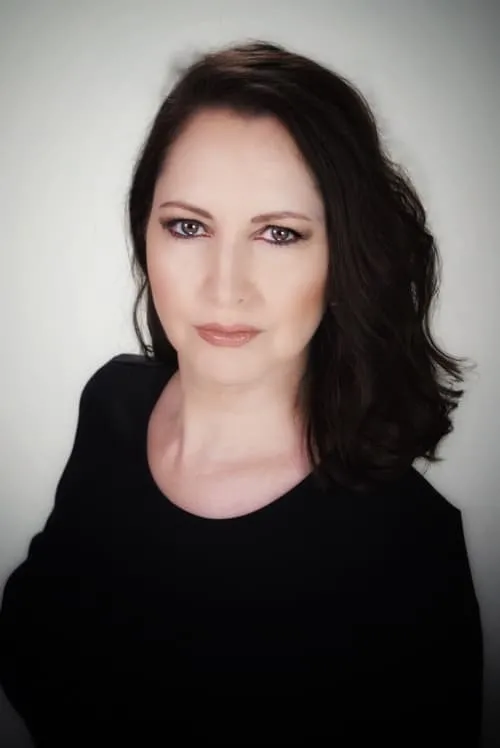 Jasmine Lukuku ha trabajado con Julie Nolin en 1 ocasiones