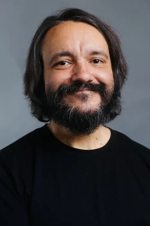 Jean-Sébastien Girard ha trabajado con Julien Bernatchez en 1 ocasiones