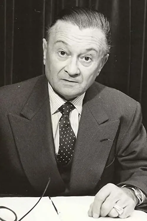 Christian Duvivier ha trabajado con Julien Duvivier en 1 ocasiones