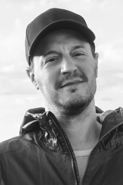 Julien Roussin-Côté en su biografía y filmografía