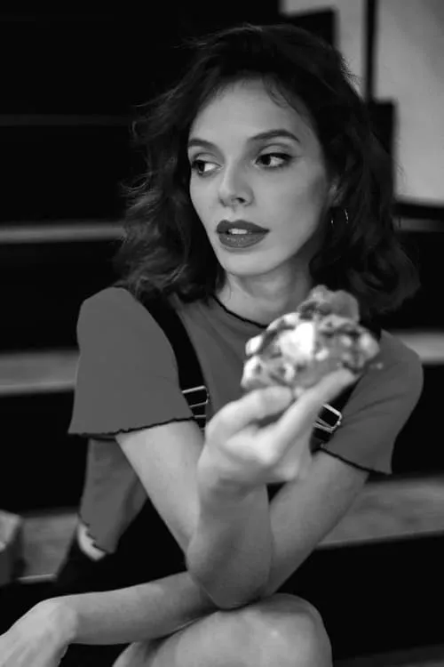 Juan Nemirovsky ha trabajado con Julieta Tramanzoli en 1 ocasiones