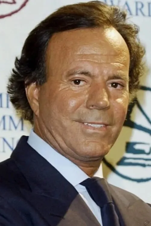 Julio Iglesias en su biografía y filmografía