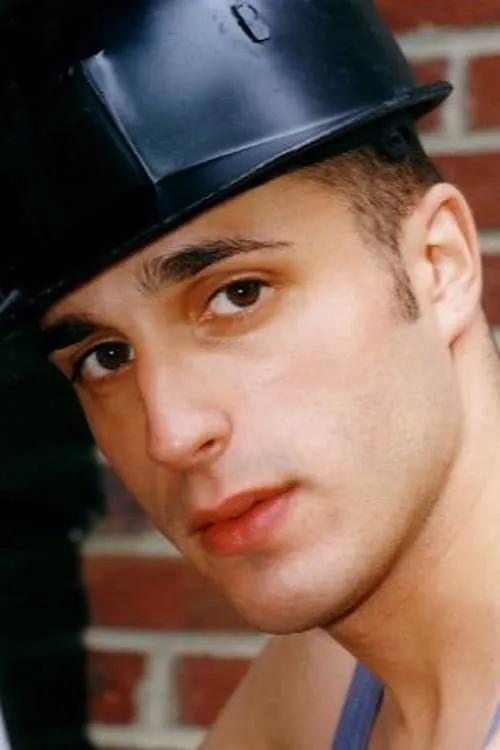 Nathanaël Vedjian ha trabajado con Julio Miguenez en 1 ocasiones