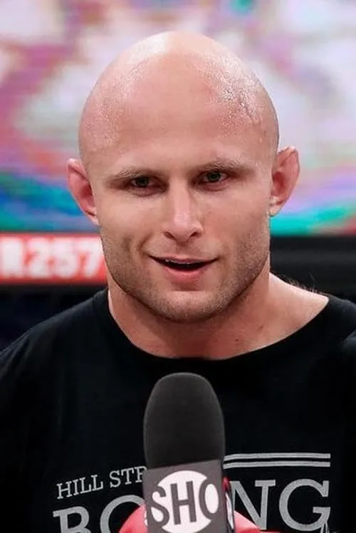 Dovletdzhan Yagshimuradov ha trabajado con Julius Anglickas en 3 ocasiones