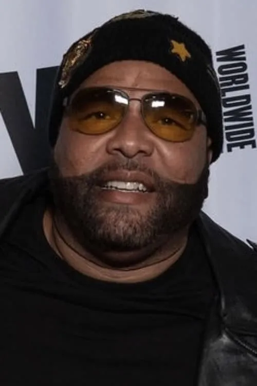 April Hernandez Castillo ha trabajado con June Hargrove en 1 ocasiones