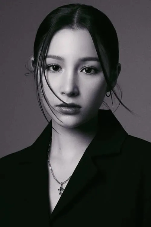 Jung Lea — personaje: Self / Host