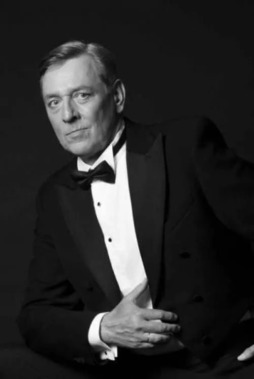 Juris Lisners interpretando a