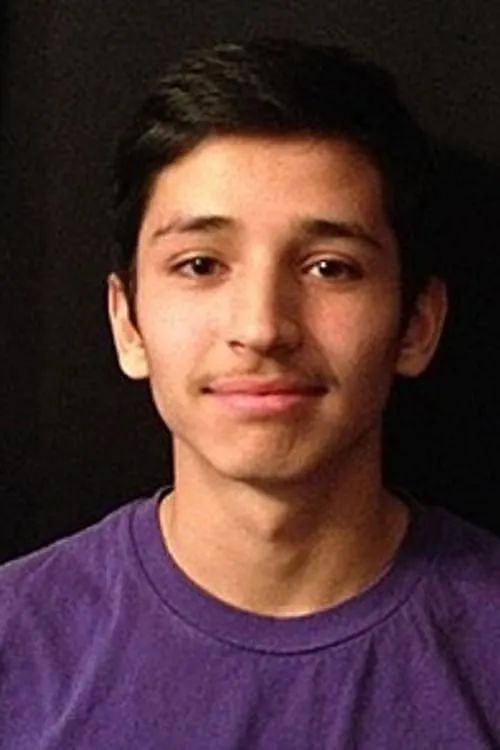 Thomas Derasp-Verge ha trabajado con Justin Bustamante en 1 ocasiones