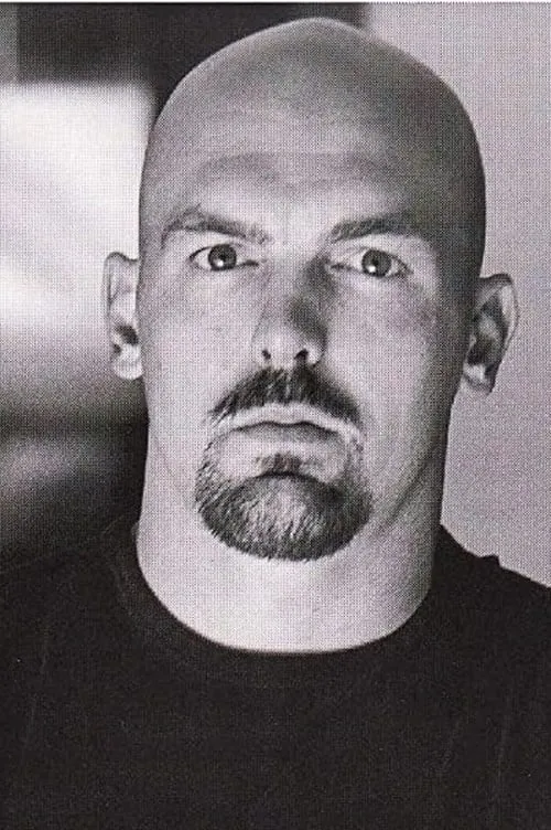 Gary C. Smith ha trabajado con Justin Riemer en 1 ocasiones