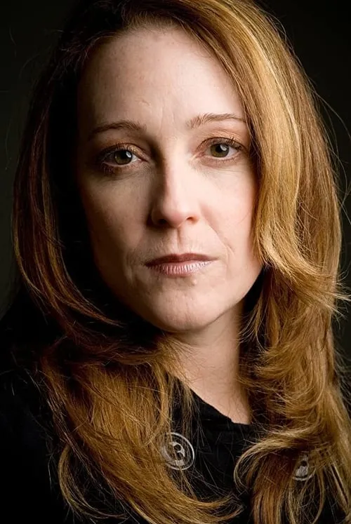 Jyn Hall en su biografía y filmografía