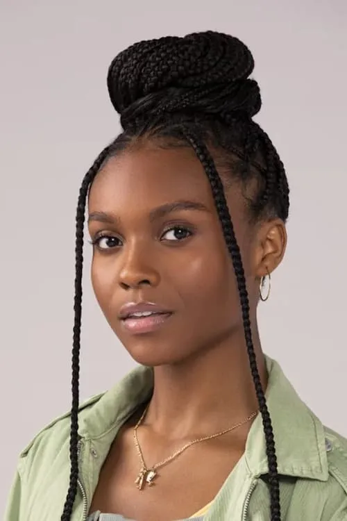 Kaci Walfall — personaje: Naomi McDuffie