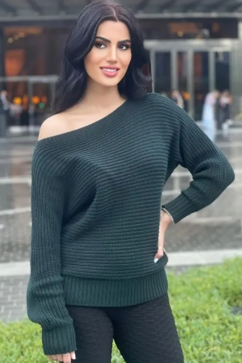 Kadee Al Kaysi — personaje: The Engineer "Samar "