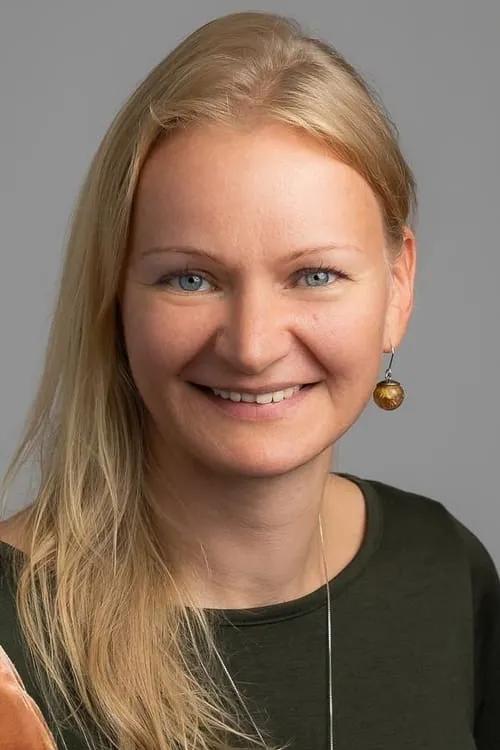 Eva Kübar ha trabajado con Kadi Kivilo en 1 ocasiones