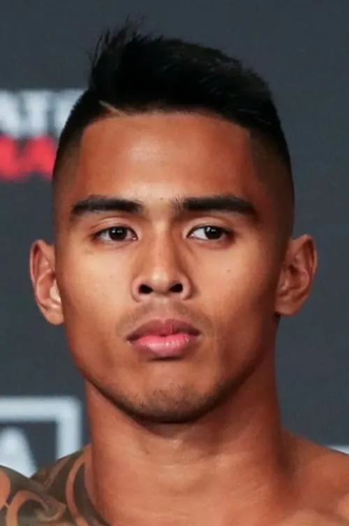 Nainoa Dung ha trabajado con Kai Kamaka III en 2 ocasiones