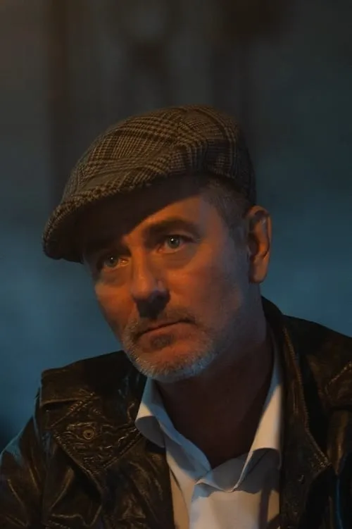 Evrim Akyigit ha trabajado con Kai Kolder en 1 ocasiones