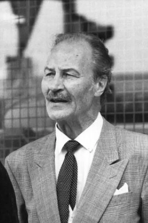 Taneli Rinne ha trabajado con Kalevi Kahra en 3 ocasiones