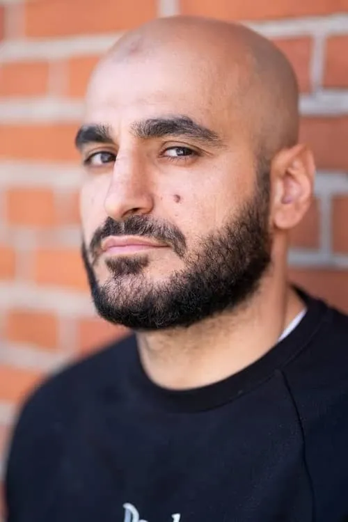 Kamal Mustaffai — personaje: Mano