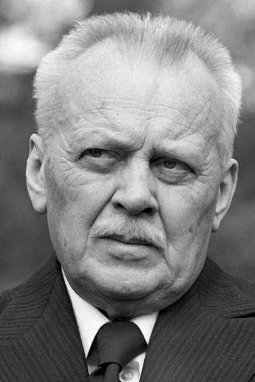 Josef Mixa ha trabajado con Karel Höger en 6 ocasiones