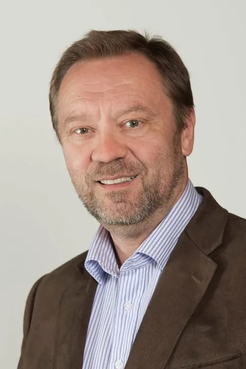 Julius Susimäki ha trabajado con Kari Mattila en 1 ocasiones