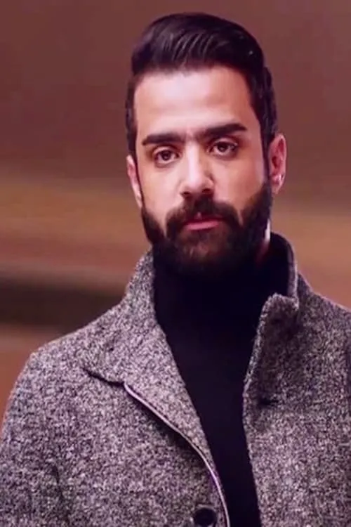 Karim Abdel Khaleq interpretando a ????