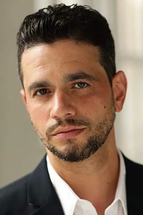 Ted Oyama ha trabajado con Karim Sioud en 1 ocasiones