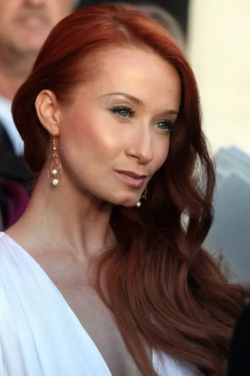 Karina Sarkissova en su biografía y filmografía