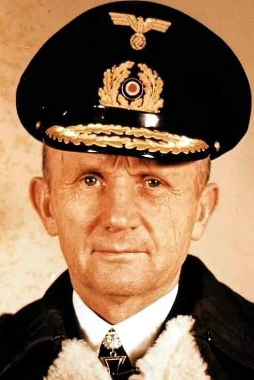 Karl Dönitz interpretando a Self - archive footage