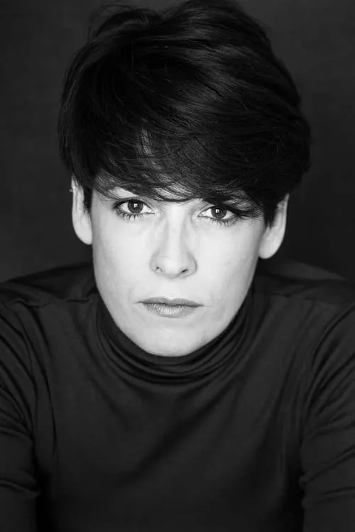 Karmen López Franco interpretando a