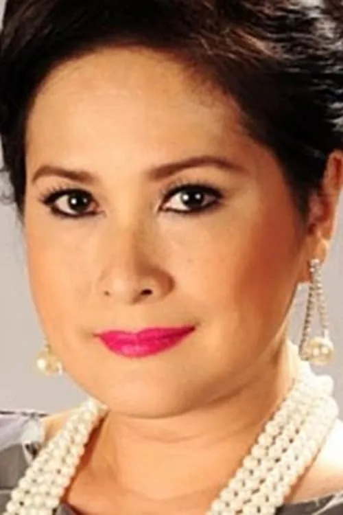 ???? ??????????? ha trabajado con Karnjana Chindawath en 1 ocasiones