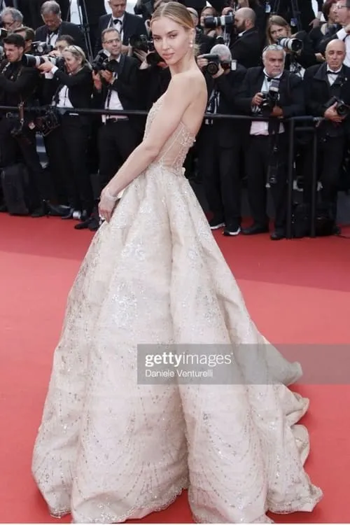 Chris LaPanta ha trabajado con Karyna Kudzina en 1 ocasiones