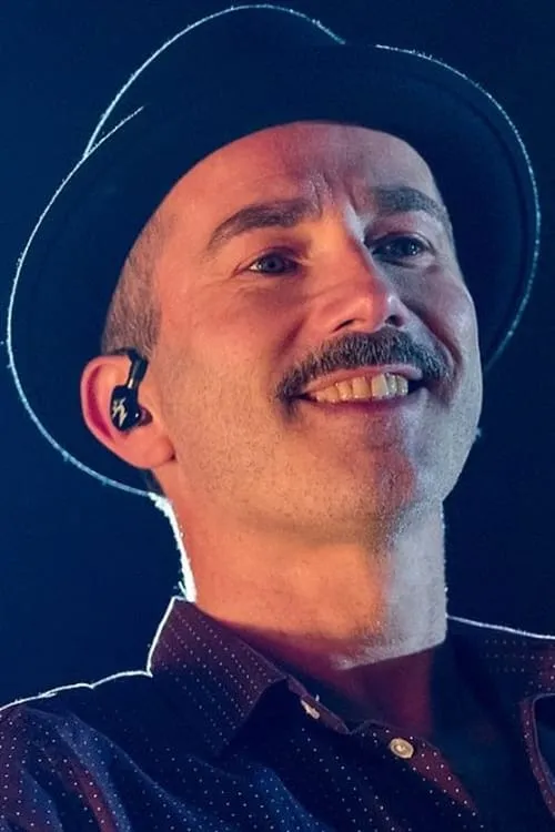 Johan Olsen ha trabajado con Kaspar Boye Larsen en 1 ocasiones