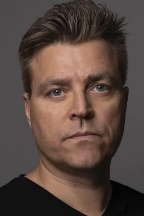 Kasper D. Gattrup en su biografía y filmografía