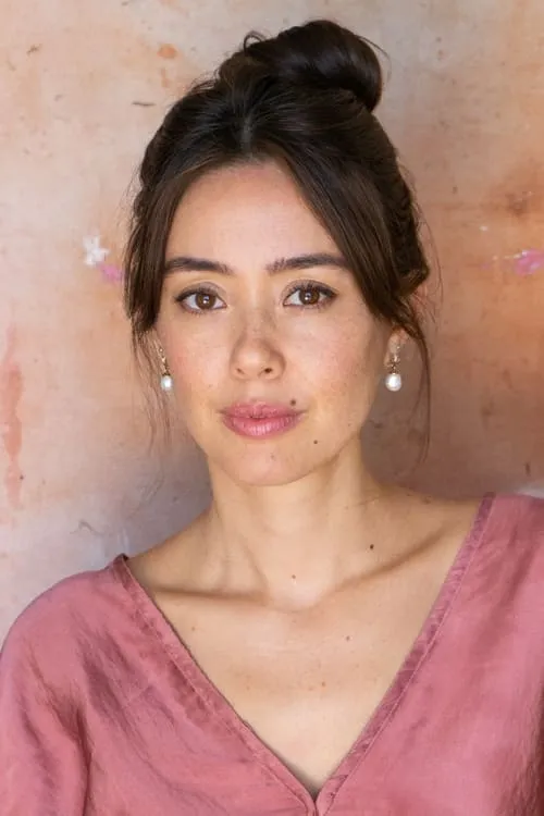 Kira Pearson ha trabajado con Kat Mills Martin en 1 ocasiones