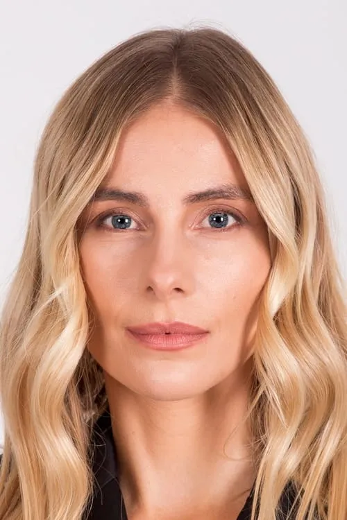 Katarzyna Zawadzka — personaje: Alina