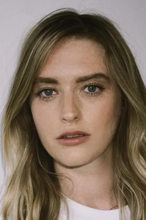 George Basil ha trabajado con Kate Hollowell en 1 ocasiones