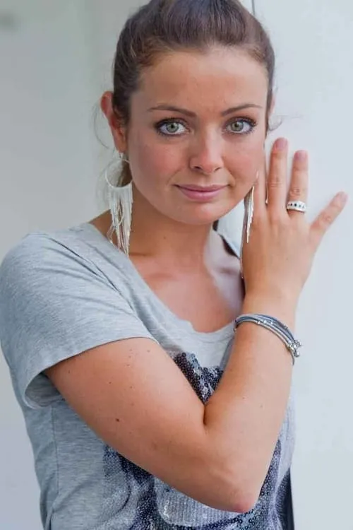 Laurien Poelemans ha trabajado con Katerine Avgoustakis en 1 ocasiones