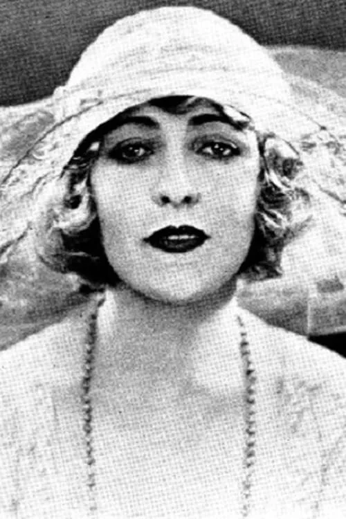 Donald Cameron ha trabajado con Katharine Lewis en 1 ocasiones