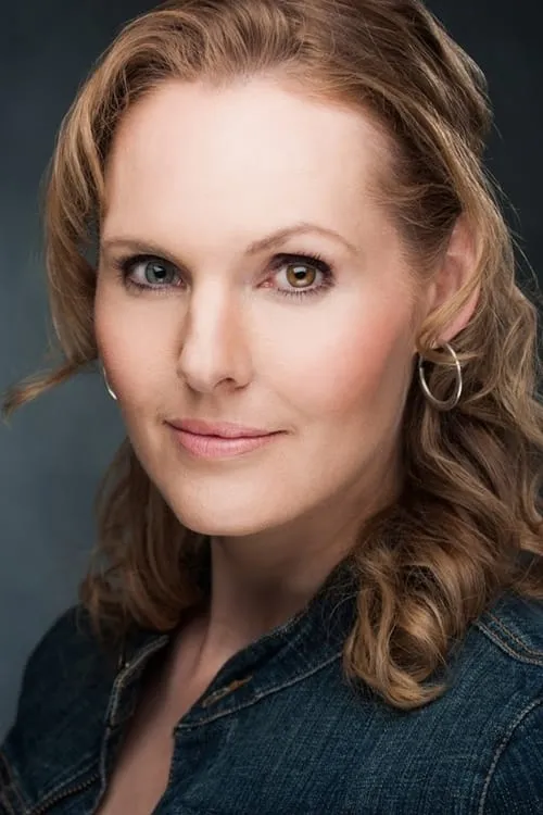 Katherine Norland interpretando a Scar