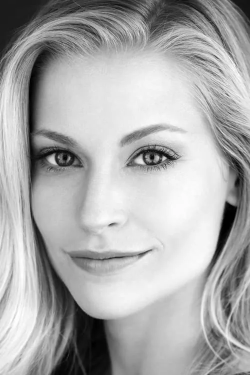 Kathryn Boswell interpretando a Mindy