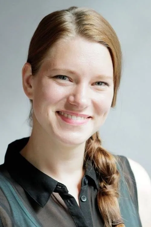 Katre Kaseleht interpretando a Woman in a Diner