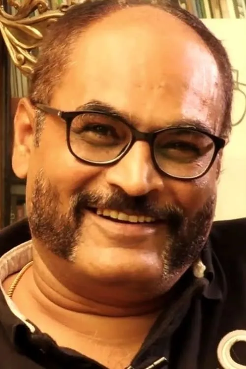 Aadhira Pandilakshmi ha trabajado con Kavitha Bharathi en 2 ocasiones