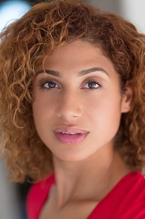 Kaylah Pantaleón interpretando a Kisha