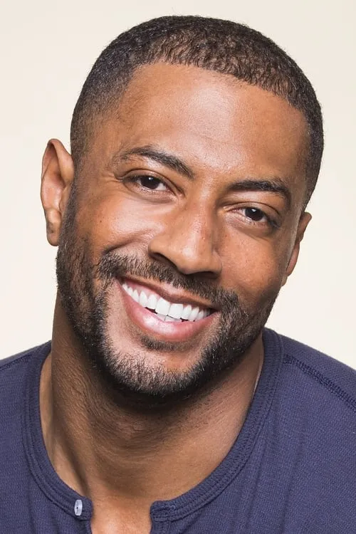 Isabelle Gronlund ha trabajado con Keeland Ellis en 1 ocasiones