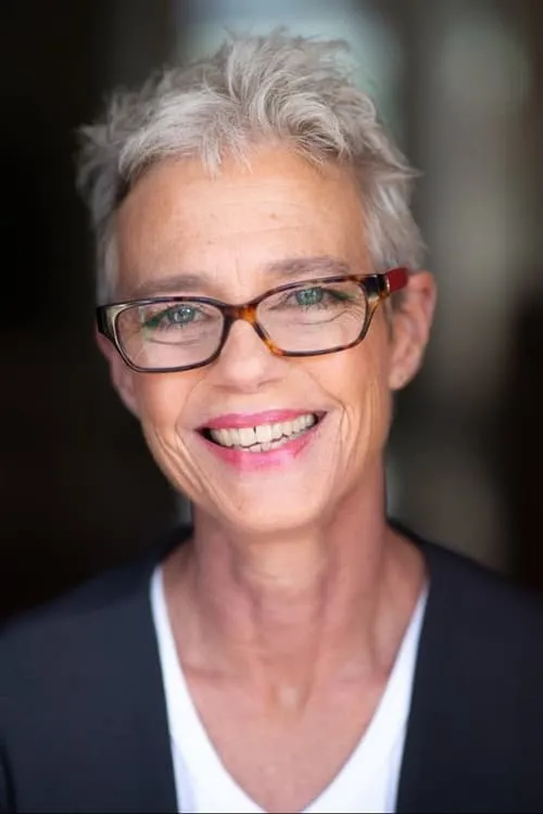 Shea Adams ha trabajado con Kelli Bailey en 1 ocasiones