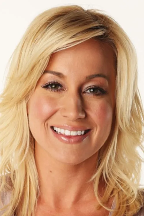 Kellie Pickler interpretando a Herself