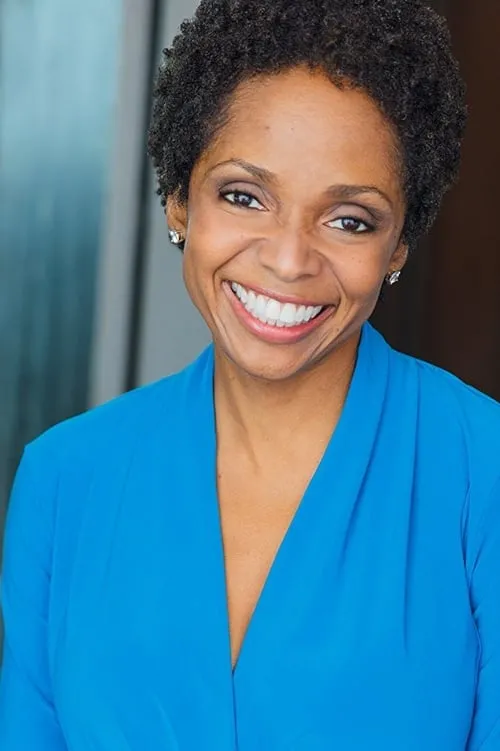 Kelly Owens interpretando a Betty Robinson