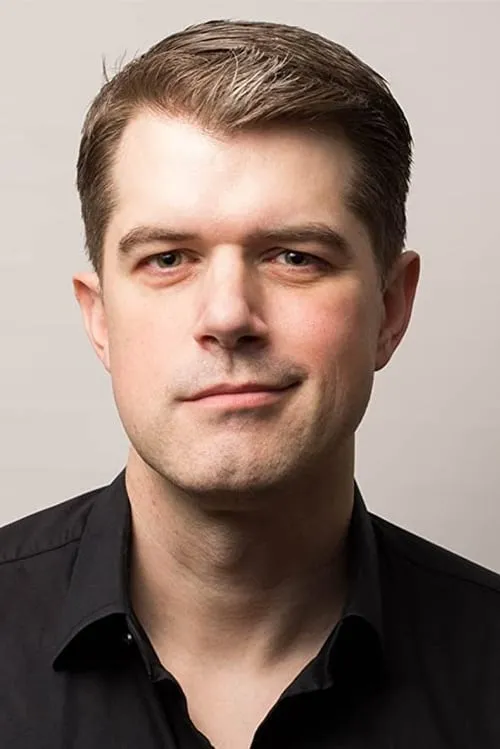 Adrian Neblett ha trabajado con Kelly Richard Fennig en 1 ocasiones