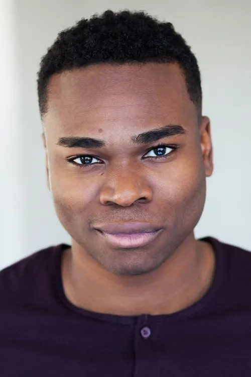 Kémy St-Éloy interpretando a Dickens